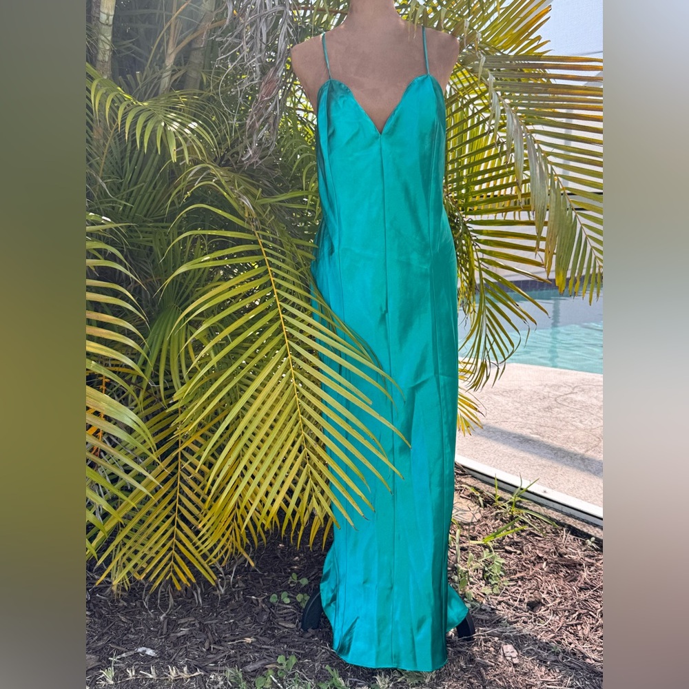 Frederick’s of Hollywood Green Satin Maxi Slip dress size Medium